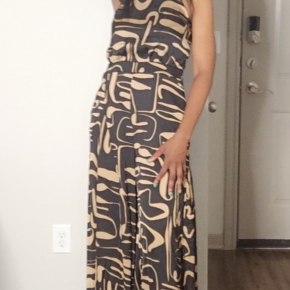 Just Me Jumpsuit - Picture 2 of 7